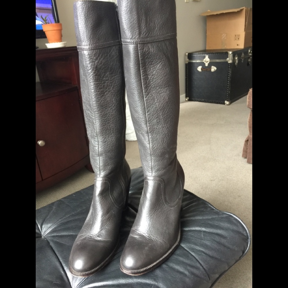 Ann Taylor leather boots. Size 8.5